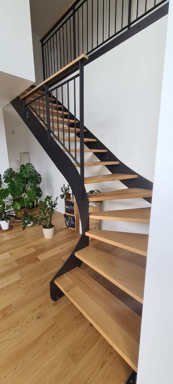 Escaliers Métal Sur Mesure Nancy — Escalier